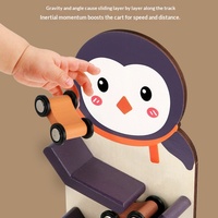 Jouet Montessori en bois pour tout-petits : Voiture de course à 6 pistes avec animaux, planeur et suivi visuel