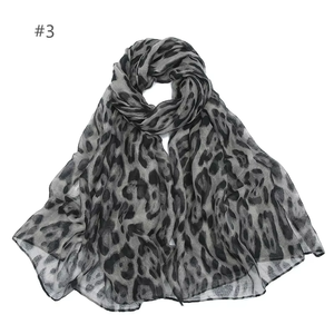 Bandana étnica de gasa de algodón de moda Premium de alta calidad, hiyab Modal con estampado de leopardo sólido personalizado para mujeres musulmanas, Bandana de viscosa - Product Image 3