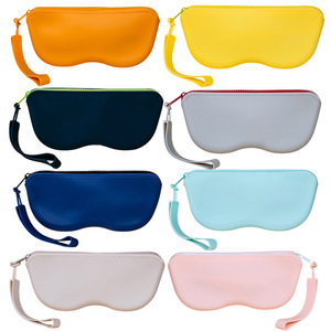 Portable Silicone <b>Bag</b> With Wrist Strap Protective Cover <b>Waterproof</b> <b>Bag</b> Eyewear Storage Pouch - Product Image 5