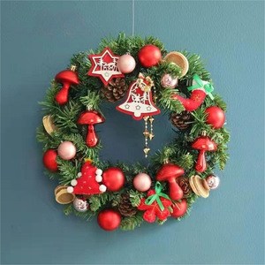 <span class=keywords><strong>Beki</strong></span> Neuer Grenzüberschreitender Bestseller PVC-Weihnachtskranz Türdekoration 60x60cm für Hotels Restaurants Einkaufszentren Fassaden-Dekorationen - Product Image 4