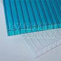 Sevenstars-Ligne de production de feuilles en plastique ondulées creuses en polycarbonate pour toit en nid d'abeille en plastique PP PP