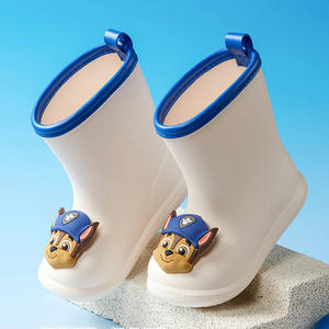 Bottes légères personnalisées pour enfants en EVA, douces, imperméables, antidérapantes, chaudes, chaussures <span class=keywords><strong>de</strong></span> <span class=keywords><strong>pluie</strong></span> d'hiver unisexes, mi-hautes, motif dessin animé pour bébé - Product Image 5