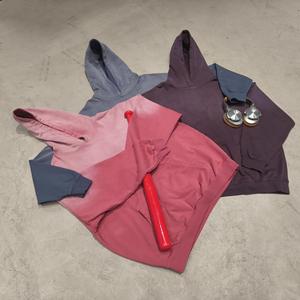 Vendita all'ingrosso Vintage con cappuccio rosso sbiadito 480 Gsm 100% cotone su misura Pullover <span class=keywords><strong>oversize</strong></span> a tracolla per uomo taglia XL - Product Image 2