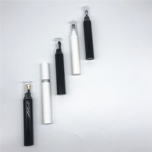 Botella de Plástico Negra para Sérum Facial Regenerador sin Aire con Pulverizador y Serigrafía Multiusos - Product Image 3