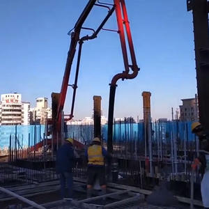 Pluma de Colocación Móvil HGY15 con Certificación CE, Distribuidor de Concreto de Estructura Compacta - Product Image 2