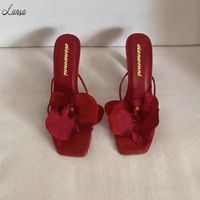Nouvelle Collection 2025 – Sandales à Talons Aiguilles Décorées de Fleurs d'Orchidée 3D pour Femmes – Qualité Supérieure, Style Élégant et Confortable