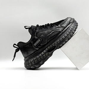 Chaussures de sport montantes en cuir respirant pour hommes, nouvelle collection automne, style tendance et polyvalent, semelles épaisses en caoutchouc pour hommes - Product Image 1