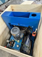Elektrische hydraulische automatische koudpers sapcentrifuge, nieuwstaat - voor het verwerken van groenten, citroenen, fruit, wijn, kersen