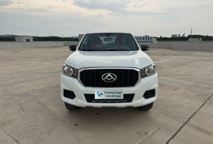 Pick-up Maxus T60 6MT 2020 d'<span class=keywords><strong>occasion</strong></span>, haute garde au sol, 2.0L Turbo Diesel, 5 <span class=keywords><strong>places</strong></span>, véhicule <span class=keywords><strong>utilitaire</strong></span> lourd - Product Image 2