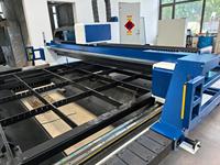 Machine de découpe laser à fibre CNC à portique 6000W 12000W pour l'acier inoxydable, l'acier au carbone et les tôles métalliques