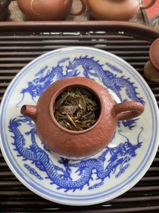 Thé Pu-erh cru en galette de qualité supérieure, vintage 2019, vieilli, de Yiwu Tongqinghe Gaogan, de haute qualité, issu <span class=keywords><strong>d</strong></span>'arbres anciens Gushu, pur Sheng - Product Image 5
