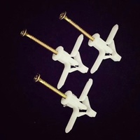 Bouchons muraux d'avion en plastique Pe 6mm 7mm 8mm 12mm 14mm avec vis