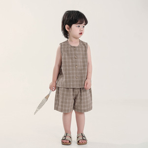 <span class=keywords><strong>New</strong></span> Fashion Baby Suit Jungen Sommer Casual Outfit Dünne karierte Weste und Shorts Zweiteiliges Set im koreanischen Stil für kleine Kinder - Product Image 1