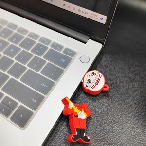 Appareil d'incendie PVC 16GB Clé USB avec logo personnalisé Extincteur Camion de pompier Clé USB Pompier Pendrive - Product Image 6