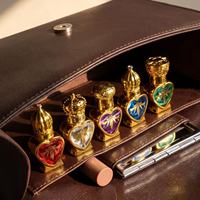 Flacon de parfum de luxe 5 ml en forme de cœur avec cadre doré, bouchon à vis, vaporisateur à bille, rechargeable, flacon vintage, coffret cadeau offert