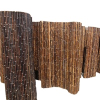 Panneaux de clôture en rouleau de bambou noir naturel Écrans en rouleau de bambou nigra pour jardin ou chantiers de construction