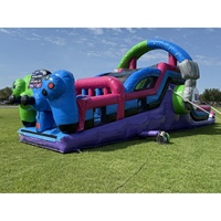 Wahana Permainan Inflatable Tema Game Langsung dari Pabrik, Kastil Bouncy Esport dengan Seluncuran Air untuk Bisnis Sewa Pesta