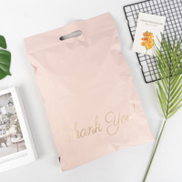 Sac d'expédition en polyéthylène biodégradable de luxe rose avec poignée pour magazine, impression personnalisée du logo