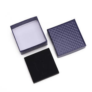Caja de joyería cuadrada moderna al por mayor textura en relieve cubierta de cielo tierra embalaje de cartón de moda para collares anillos regalo - Product Image 4