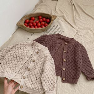 Automne hiver nouveau garçon fille bébé Cardigan tricot pull creux enfants solide manches longues Tops nouveau-né coton manteaux - Product Image 5