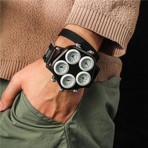 Reloj de cuarzo de diseño original para hombre con correa de caucho, cronógrafo multifunción de cinco esferas. - Product Image 3