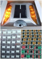 Vente chaude 6 LED solaire yeux de chat en aluminium clignotant lumière IP68 étanche allée marqueur route goujon pour la sécurité routière utilisation