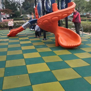 Carrés de revêtement de sol en caoutchouc recyclé-Non toxique et inodore pour salle de jeux/garderie d'enfants - Product Image 6