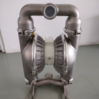 Pompe chimique en acier inoxydable avec bloc central en polypropylène et valve à air, capacité de 163 GPM, modèle P8/SSAPP/TWS/TF/STF/0070
