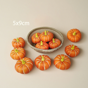 Muestras de Calabazas Artificiales Realistas en Miniatura para Decoración de Otoño Estilo Campestre, Bandeja Escalonada, Exhibición en Mesa de Cocina - Product Image 1