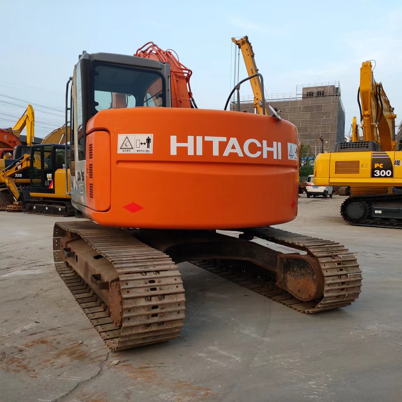 Used Hitachi ZX125US Excavator 12 Ton 0.4m Bucket Capacity
