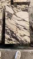 Table basse en marbre Calacatta Viola moderne et écologique