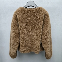 Damen Woll-Teddy-Kurzmantel Karamellbraun mit Flauschigem Saum, Hornknöpfen, Einzelner Versteckter Tasche, Locker Geschnittene Winteroberbekleidung