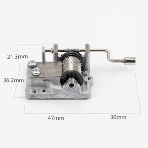 Mouvements de boîte à <span class=keywords><strong>musique</strong></span> personnalisés à manivelle Yunsheng, 18 notes, vente en gros - Product Image 3