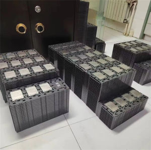 Gebrauchter 6138 Prozessor SR3B5 20-Kern 2,0GHz 27,5MB LGA 3647 Prozessor Server-CPU 6138 Prozessor - Product Image 6