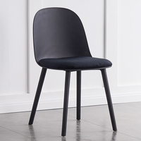 Chaise de salle à manger nordique portable personnalisable pour appartement, chaise de petit-déjeuner en plastique rembourrée et épaissie, idéale pour café et détente
