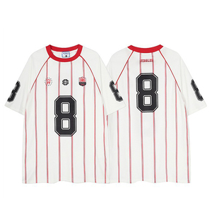Camiseta Deportiva Informal Unisex de Manga Corta con Estampado de Letras a Rayas Vintage - Product Image 2