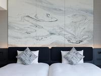 Solution clé en main pour mobilier d'hôtel de luxe 5 étoiles, ensemble complet de meubles en bois de noyer pour chambre d'hôtes, salle à manger, hall, fabrication sur mesure OEM