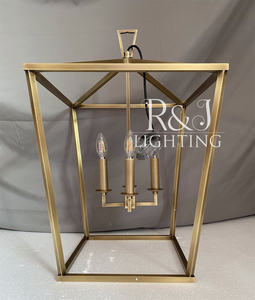 <span class=keywords><strong>โคม</strong></span><span class=keywords><strong>ไฟ</strong></span>ระย้า Openwork สำหรับทางเดินโรงแรมห้องโถงห้องครัวเกาะทองเหลืองโบราณ<span class=keywords><strong>โคม</strong></span><span class=keywords><strong>ไฟ</strong></span>แขวน E12ตกแต่งภายใน - Product Image 1