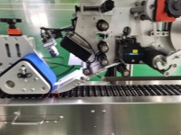 Sistema de Botellas Sin Etiqueta para Evitar el Desperdicio de Etiquetas en la Industria de Ciencias de la Vida