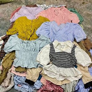 Vêtements d'<span class=keywords><strong>occasion</strong></span> pour femmes en gros : Blouses en coton usagées, vêtements de seconde main pour dames, vêtements usagés de Corée en balles - Product Image 2