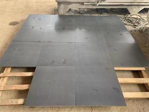Grey basalt đá Bluestone với Cat Paw hồ bơi sàn sàn gạch ngoài trời lát tấm đối phó đá thả mặt rebated cạnh - Product Image 3