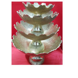 Tazón de fruta de latón de buena calidad, juego de cuatro cuencos de Metal hechos a mano indios con acabado dorado - Product Image 1