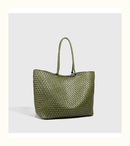 <span class=keywords><strong>Sac</strong></span> fourre-tout en <span class=keywords><strong>cuir</strong></span> de vachette tressé à la main pour femme, grand format, style décontracté, tendance, de luxe, vente chaude - Product Image 2