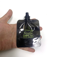 Sachet individuel format voyage, mini-pochette personnalisée avec bec verseur pour échantillon cosmétique liquide à usage unique, emballage nomade