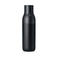 Tasse isolée en acier inoxydable 304 à la mode avec conception de bouteille de cola adaptée à une utilisation en voiture tasse cadeau de voyage sportif de grande capacité
