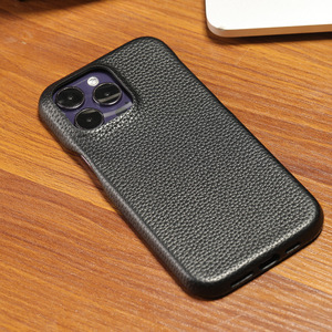 Coque en cuir texturé best-seller compatible avec iPhone 16 Pro, étui de téléphone grain litchi pour iPhone 16 Pro - Vente en gros - Product Image 2