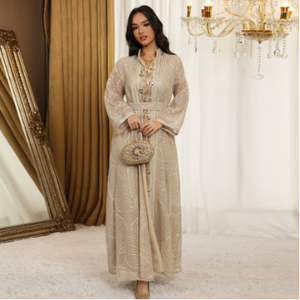 Abaya Moda Femminile Mediorientale con Applicazioni in Rete e Perline, Vestito Pullover Musulmano - Product Image 3