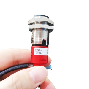 เซ็นเซอร์โฟโตอิเล็กทริคแบบสะท้อนแสงกระจาย Leuze FT328.3/2N รุ่นใหม่ล่าสุด  แบบ NPN Output  IP55 220V ความแม่นยำสูง 500Hz Switching Leuze FT32 - Product Image 1