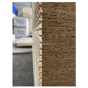 Panneaux <span class=keywords><strong>OSB</strong></span> 3 étanches 12mm 18mm 11mm 4x8 pour coffrage, structure extérieure, panneaux de bois lamellé-collé en pin, matériaux de construction en bois - Product Image 4