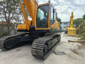 Excavatrice Hyundai 305LC-9T d'occasion 2016 à vendre, composants principaux (boîte de vitesses, moteur, PLC, pompe) - 30 tonnes, capacité de la benne de 1,38 m pour vidéo - Product Image 6